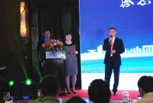 國隆化工2013年會(huì)暨15周年慶典晚會(huì)圓滿舉行
